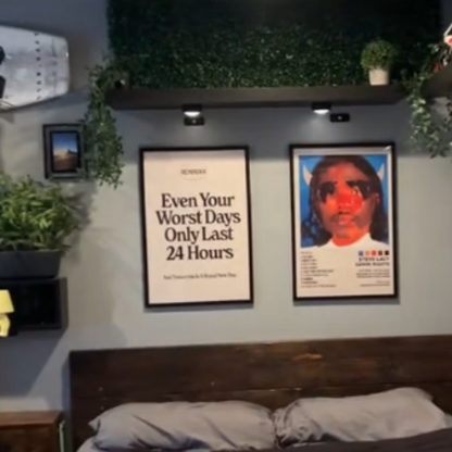 LED light with motion sensor